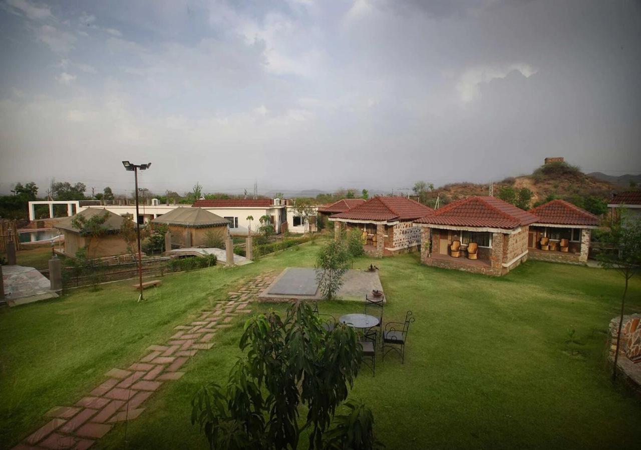 Virat Resorts, Sariska Rajasthan Bairat ภายนอก รูปภาพ
