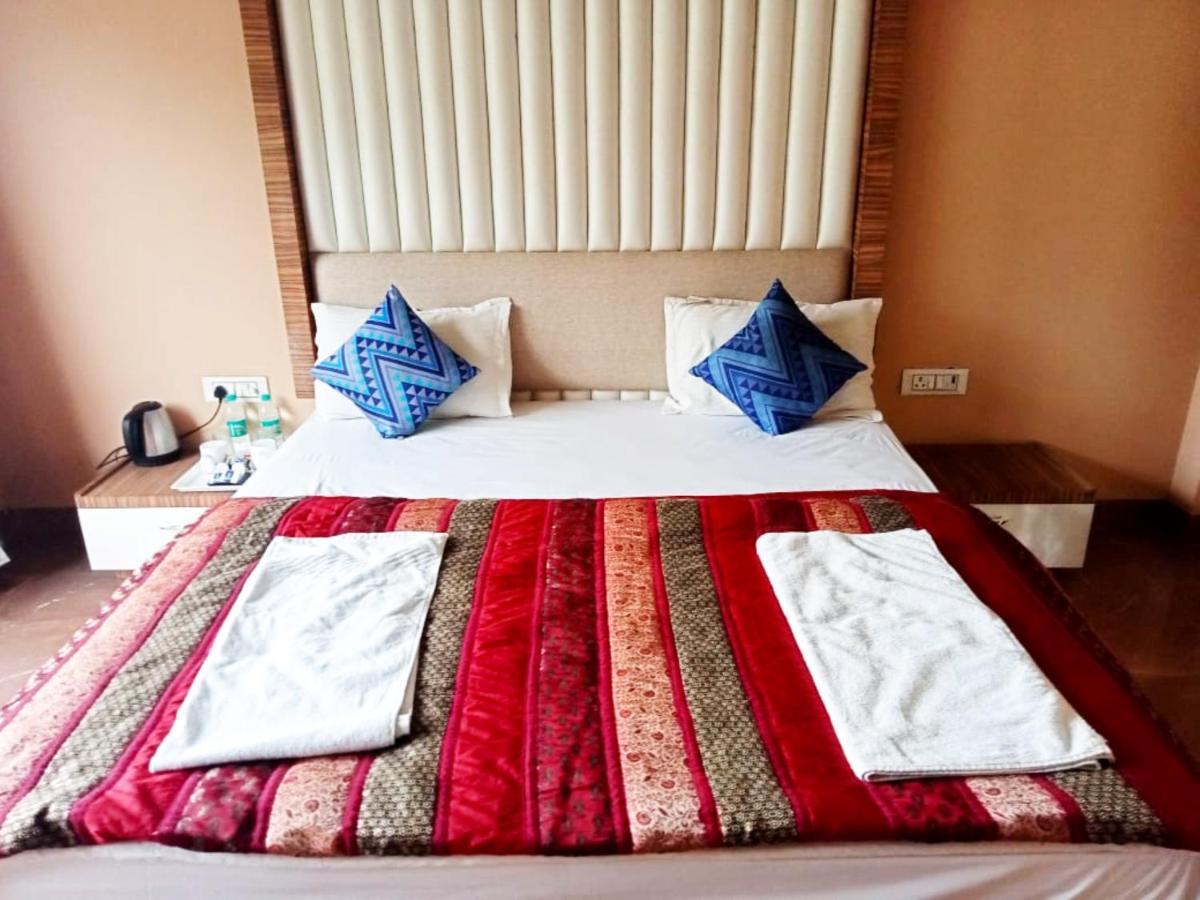 Virat Resorts, Sariska Rajasthan Bairat ภายนอก รูปภาพ