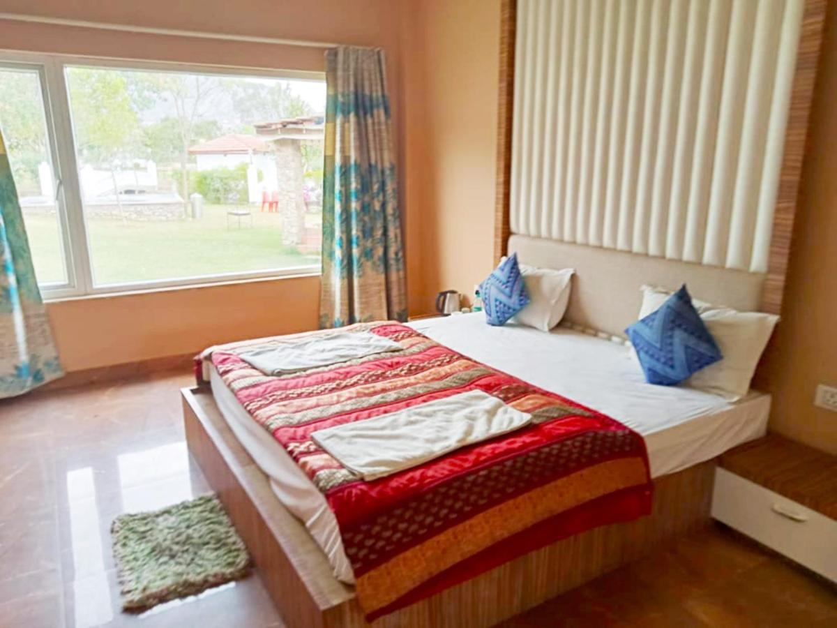 Virat Resorts, Sariska Rajasthan Bairat ภายนอก รูปภาพ