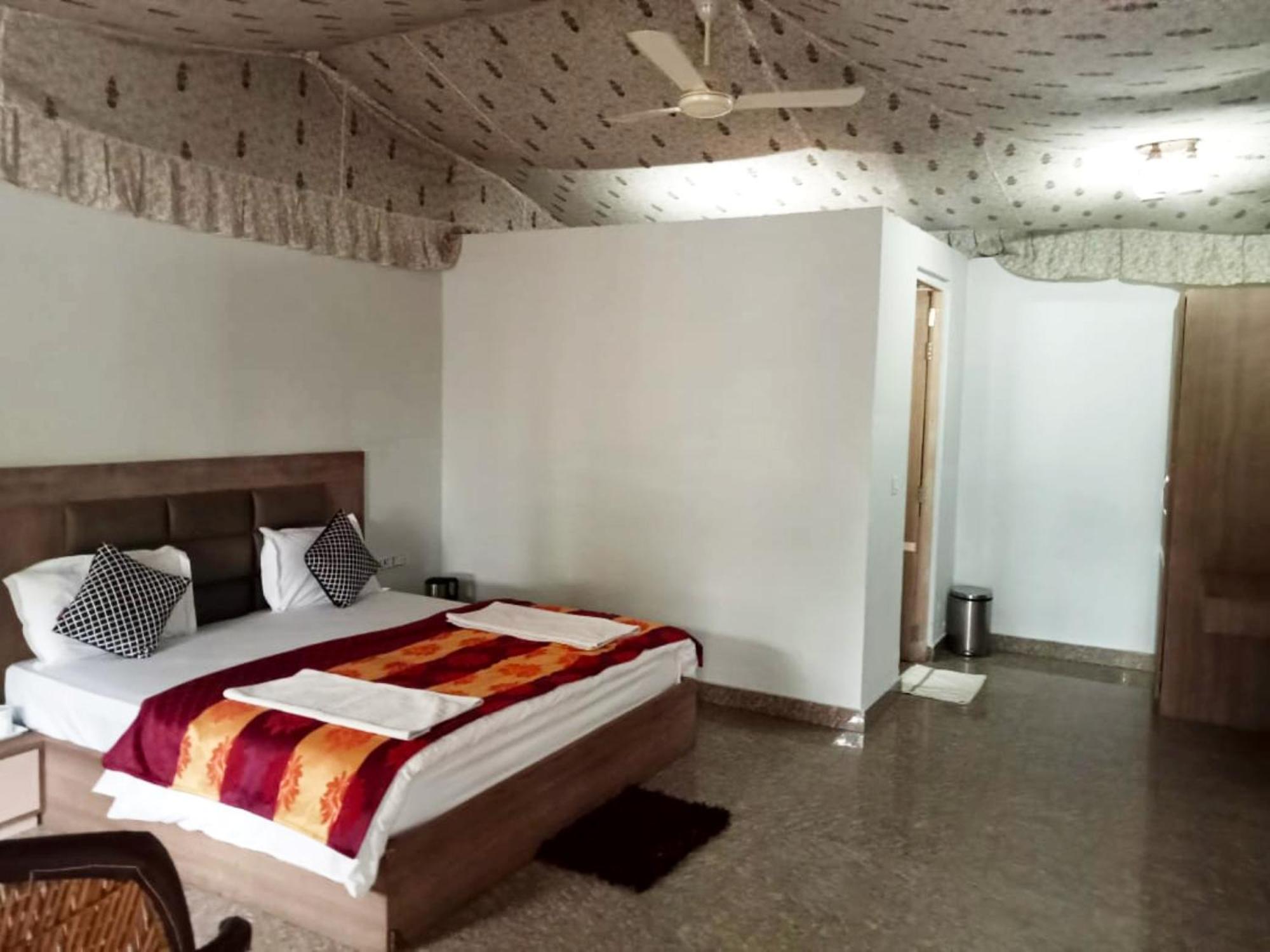 Virat Resorts, Sariska Rajasthan Bairat ภายนอก รูปภาพ