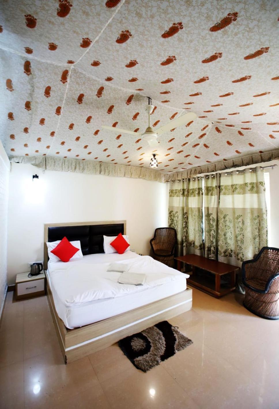 Virat Resorts, Sariska Rajasthan Bairat ภายนอก รูปภาพ