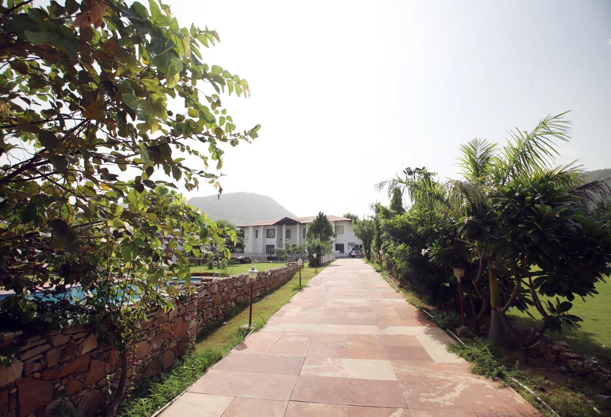 Virat Resorts, Sariska Rajasthan Bairat ภายนอก รูปภาพ